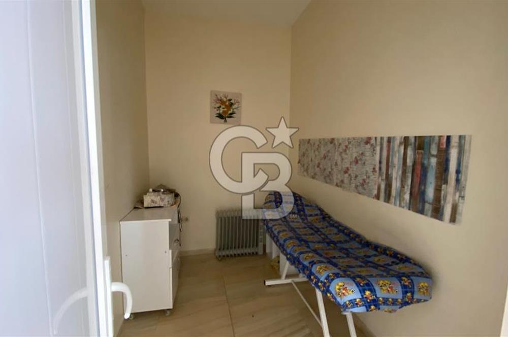 NARLIDERE HUZUR MAHALLESİNDE METRO ÇIKIŞINA YAKIN SATILIK DÜKKAN