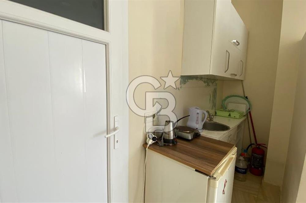 NARLIDERE HUZUR MAHALLESİNDE METRO ÇIKIŞINA YAKIN SATILIK DÜKKAN