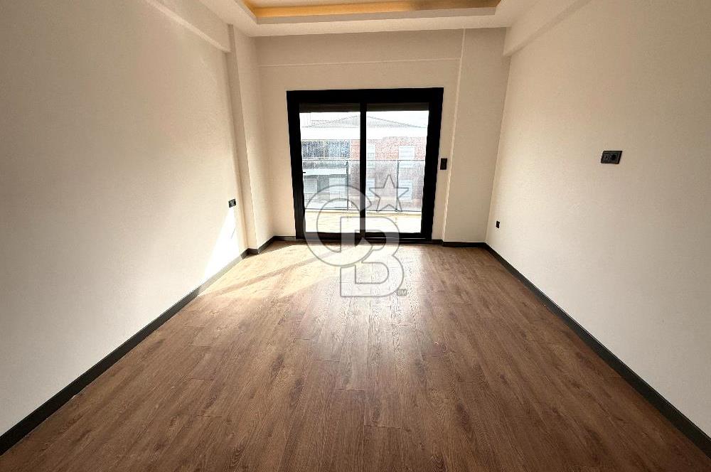 Kuşadası Değirmendere Sierra Vistada Satılık 2+1 Havuzlu Daire