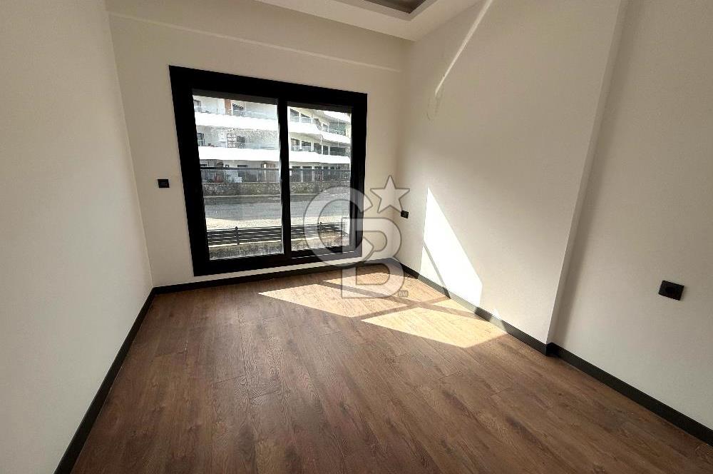 Kuşadası Değirmendere Sierra Vistada Satılık 2+1 Havuzlu Daire