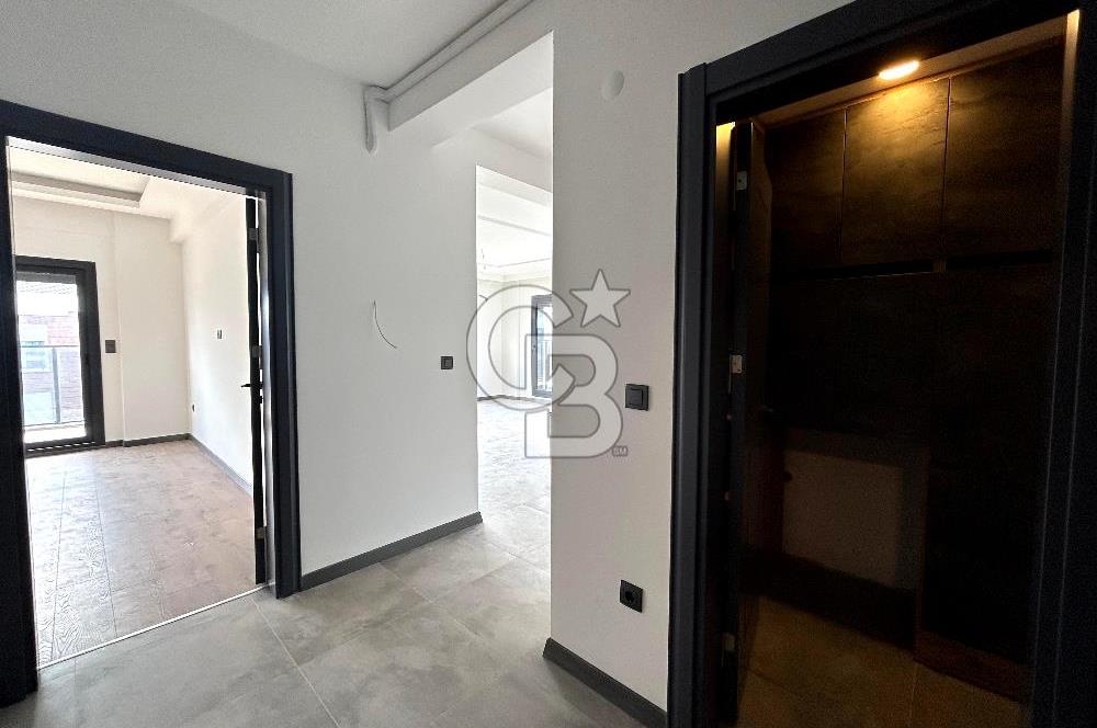 Kuşadası Değirmendere Sierra Vistada Satılık 2+1 Havuzlu Daire