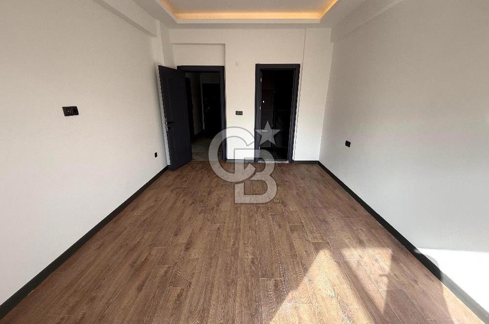 Kuşadası Değirmendere Sierra Vistada Satılık 2+1 Havuzlu Daire