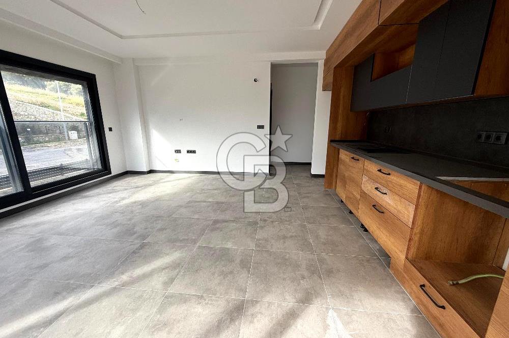 Kuşadası Değirmendere Sierra Vistada Satılık 2+1 Havuzlu Daire