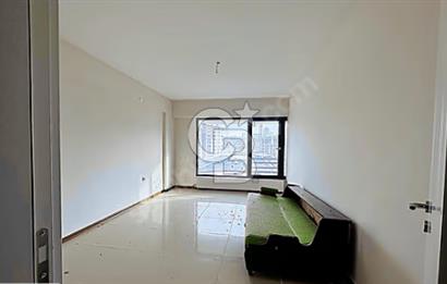 ALACAATLIDA İKİZ BİNA YARISI KOMPLE KİRALIK BİNA