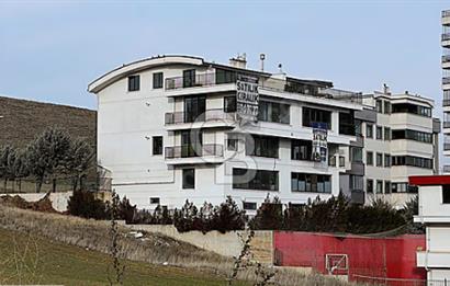 ALACAATLIDA İKİZ BİNA YARISI KOMPLE KİRALIK BİNA