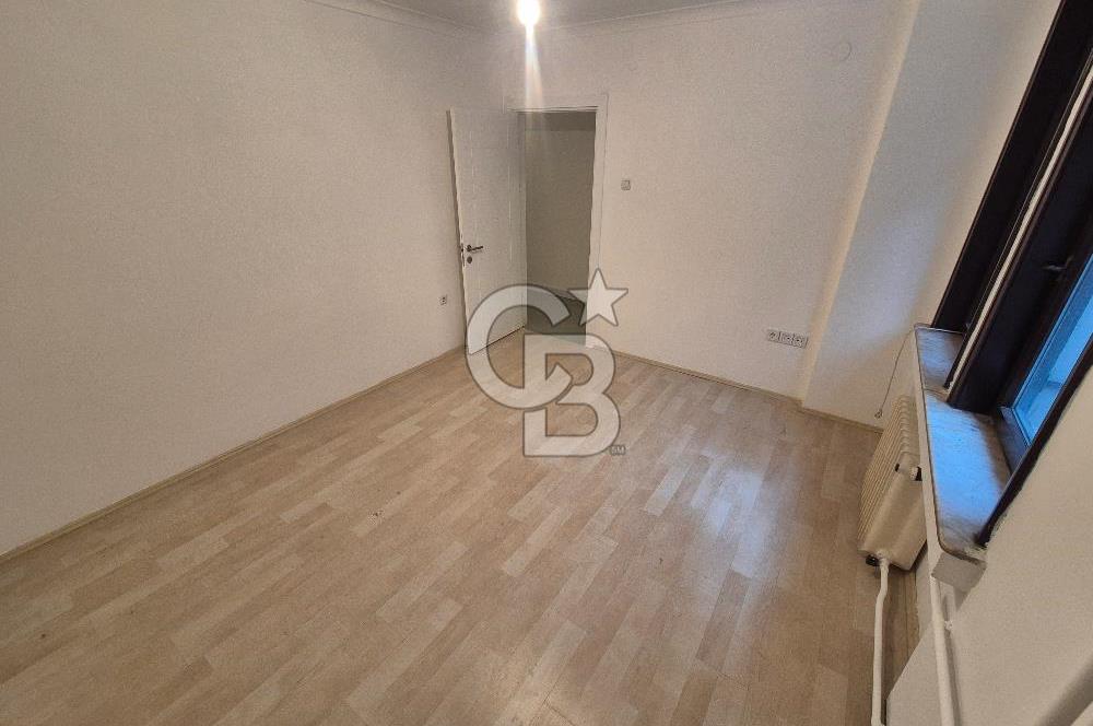 ÇANKAYA KUŞKONDU SOKAK GİRİŞ KAT MASRAFSIZ SATILIK 2+1 DAİRE
