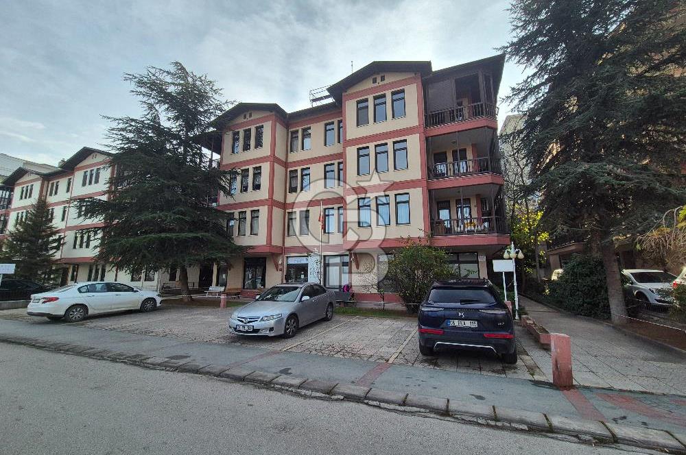 ÇANKAYA KUŞKONDU SOKAK GİRİŞ KAT MASRAFSIZ SATILIK 2+1 DAİRE