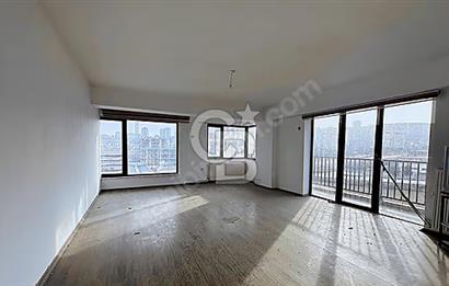 ALACAATLIDA İKİZ BİNA YARISI KOMPLE KİRALIK BİNA