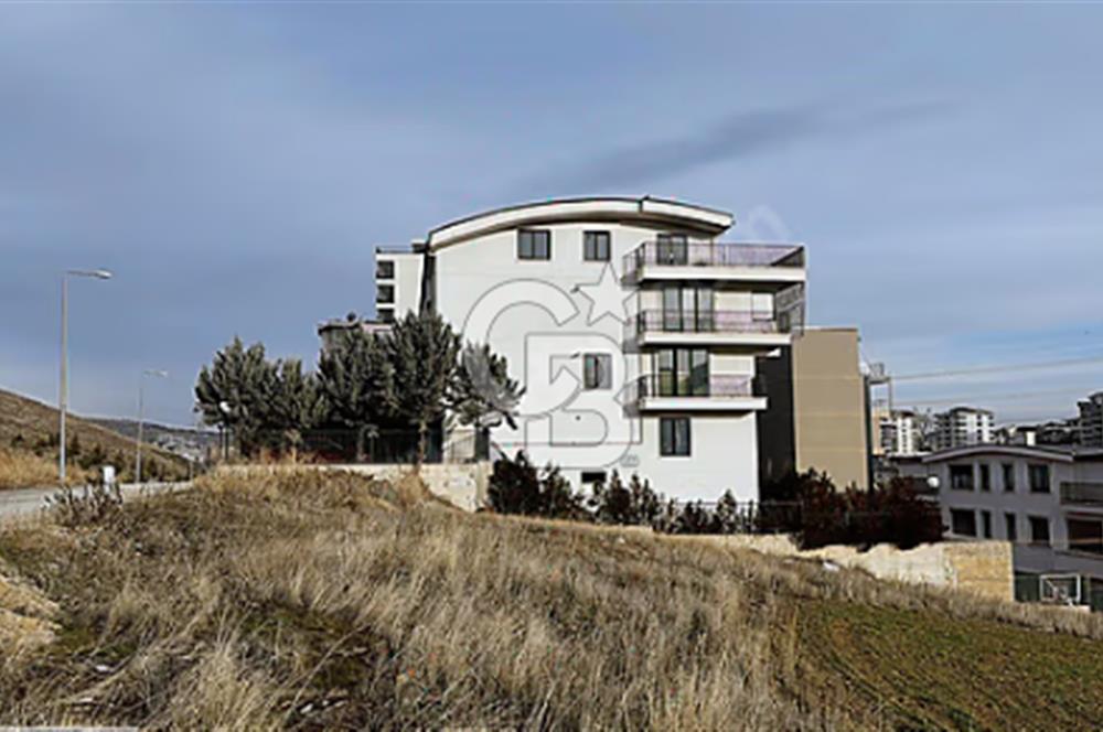 ALACAATLIDA İKİZ BİNA YARISI KOMPLE KİRALIK BİNA