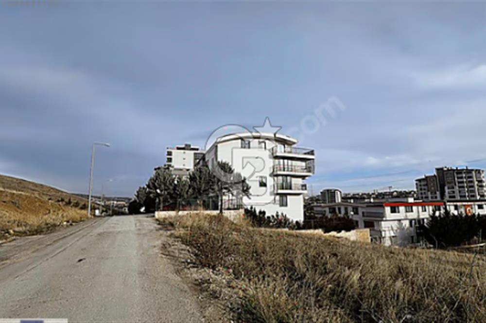 ALACAATLIDA İKİZ BİNA YARISI KOMPLE KİRALIK BİNA