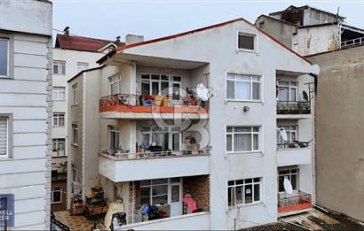 Derince Merkezde Ana Caddede, Ara Kat, 120 m² 2+1 Kiralık Daire