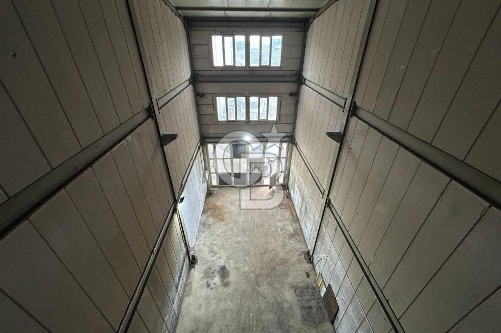 Yalova Altınova Tersane Böl. 180m² Yüksek Tavanlı Kiralık Dükkan