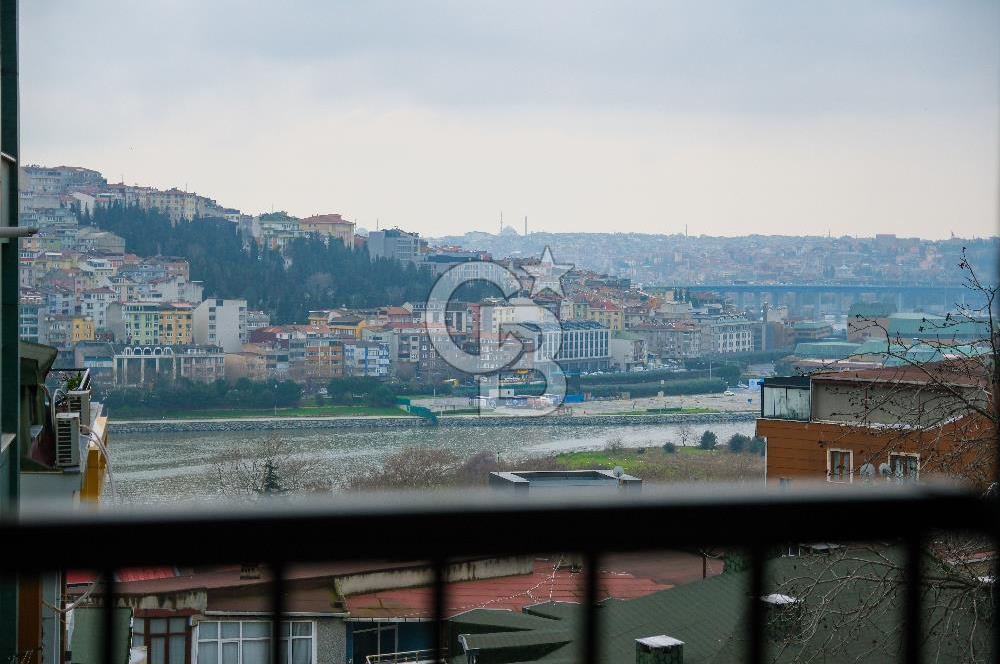 Eyüp Merkezde Sıfır Binada Yatırıma Uygun 2+1 Daire