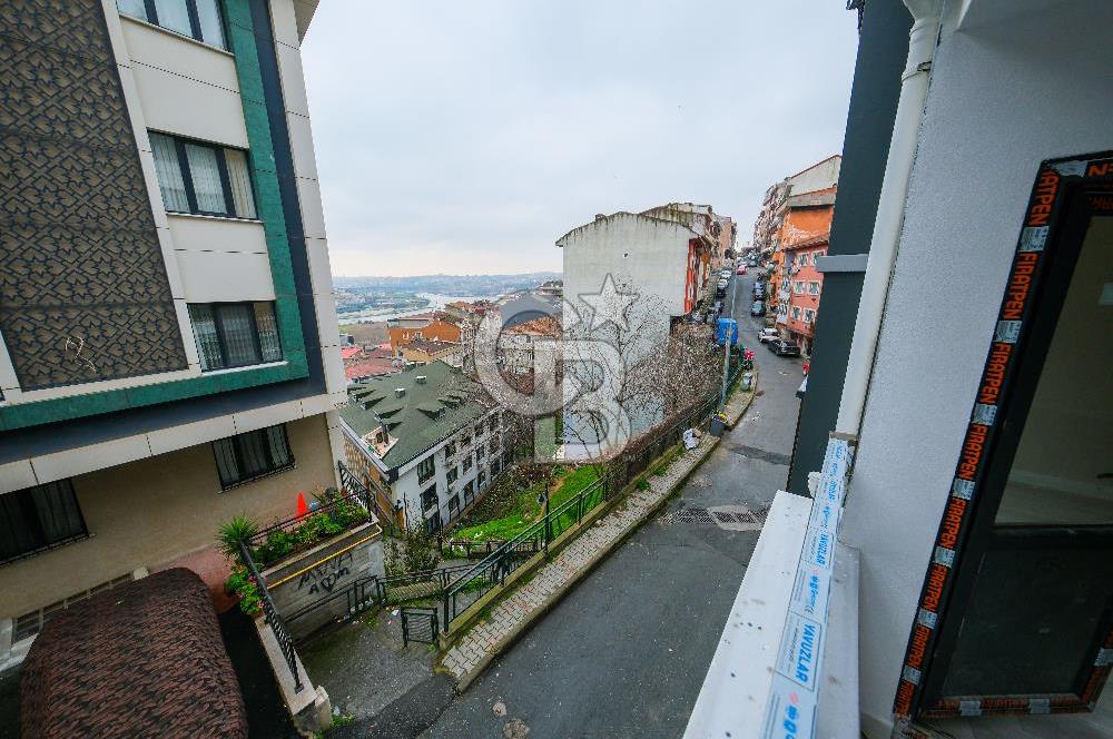 Eyüp Merkez’de Yeni Binada Satılık 2+1 Fırsat Daire