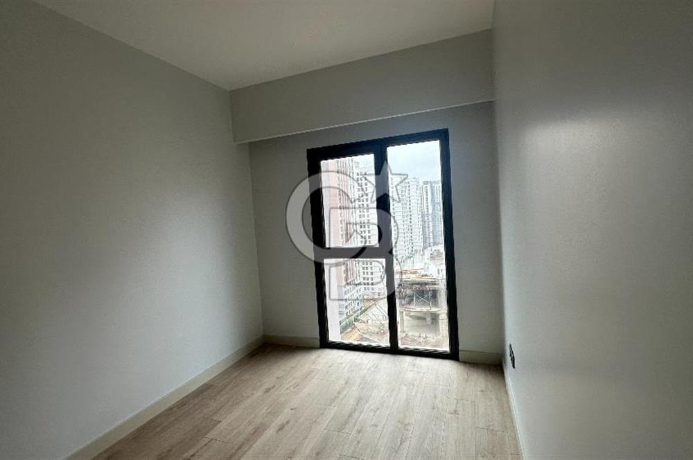 EMLAK KONUT YENİ FİKİRTEPE 10. ETAP 13. KATTA 2+1 KİRALIK DAİRE