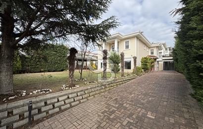 GÜZELŞEHİR SİTESİNDE TADİLATLI KREDİYE UYGUN SATILIK 5+1 VİLLA