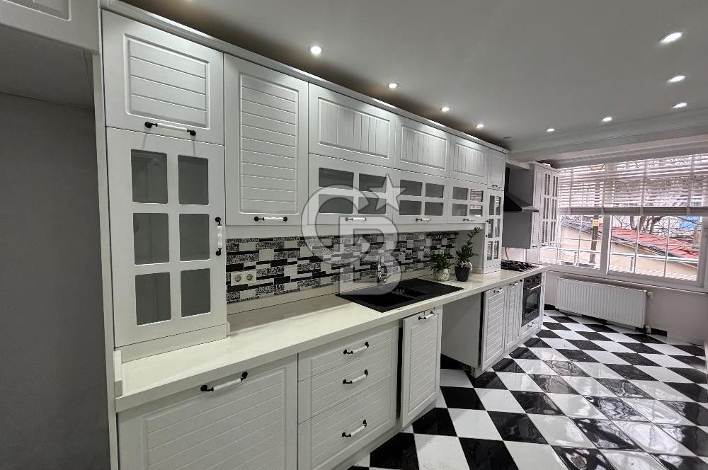 KEMERBURGAZ MİTHATPAŞA MAHALLESİNDE FULL TADİLATLI KİRALIK 3+1