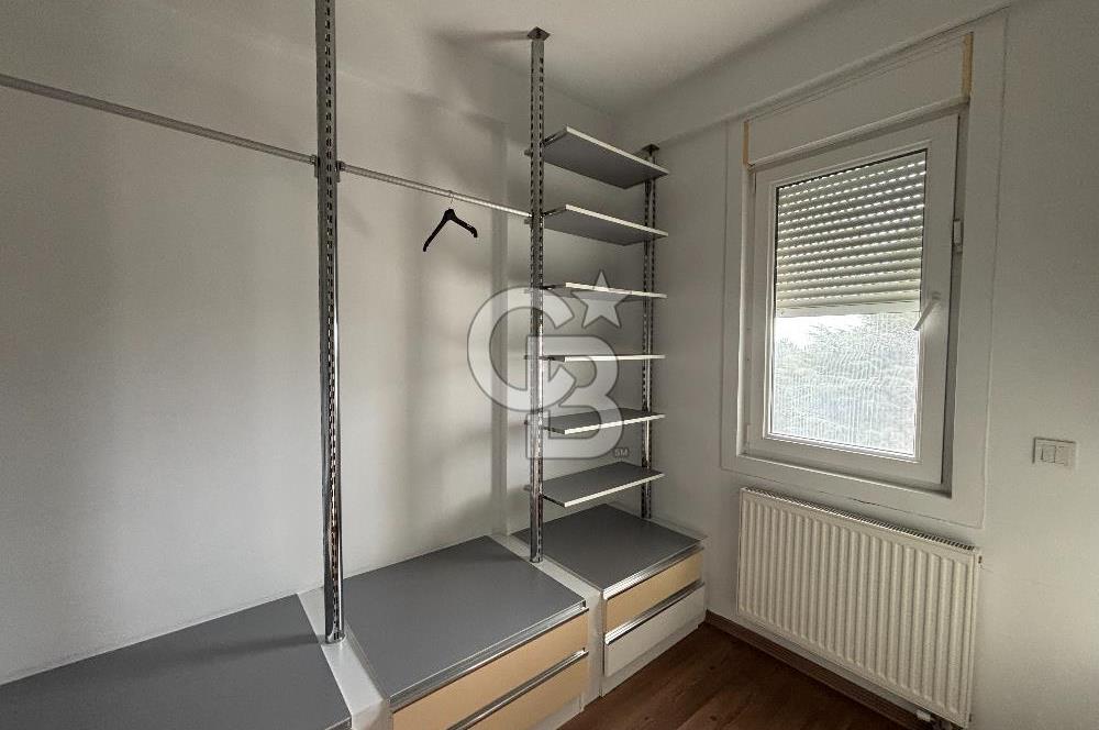 GÜZELŞEHİR SİTESİNDE TADİLATLI KREDİYE UYGUN SATILIK 5+1 VİLLA