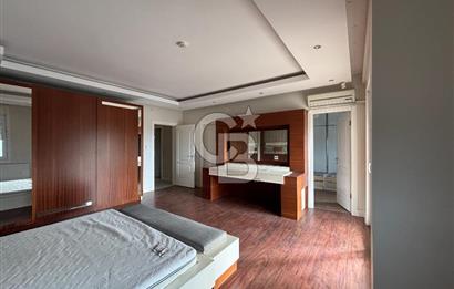 GÜZELŞEHİR SİTESİNDE TADİLATLI KREDİYE UYGUN SATILIK 5+1 VİLLA