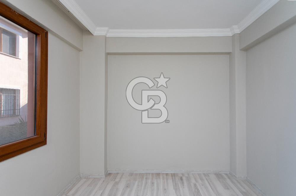 Foça Kazım Dirik Mah. Satılık Bahçe Katı 2+1 Daire