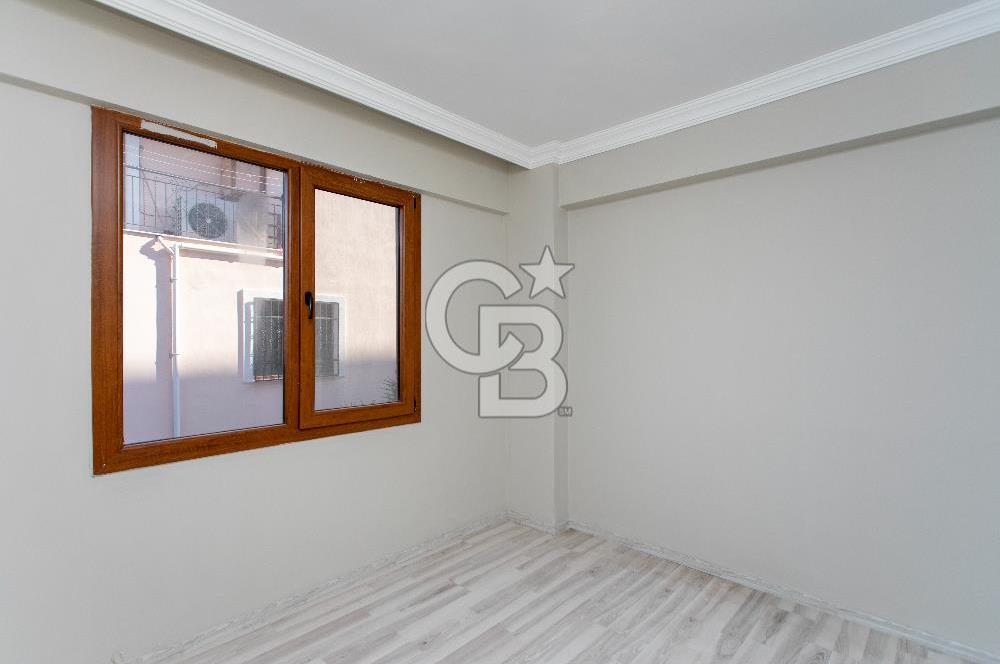 Foça Kazım Dirik Mah. Satılık Bahçe Katı 2+1 Daire