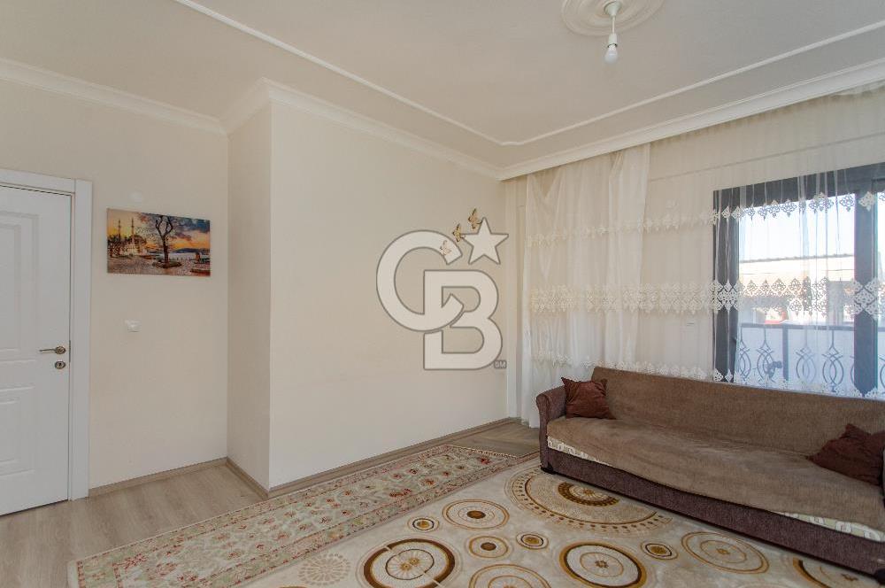 Foça Hacıveli Mah. Satılık 2+1 Kapalı Mutfak Daire