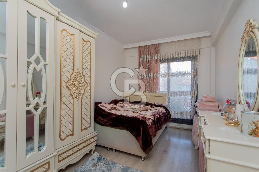 Foça Hacıveli Mah. Satılık 2+1 Kapalı Mutfak Daire