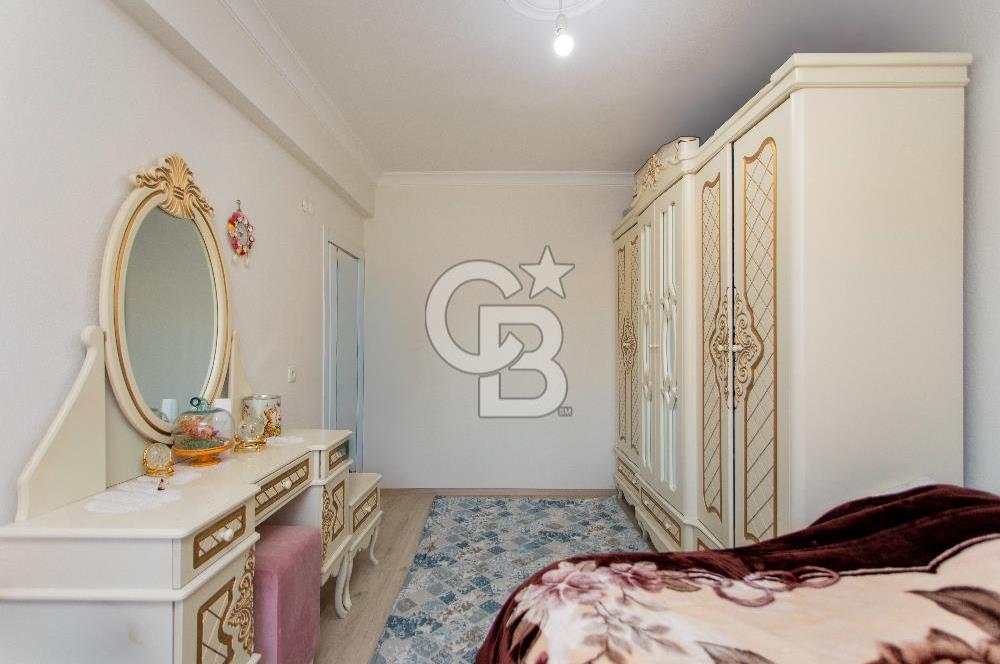 Foça Hacıveli Mah. Satılık 2+1 Kapalı Mutfak Daire