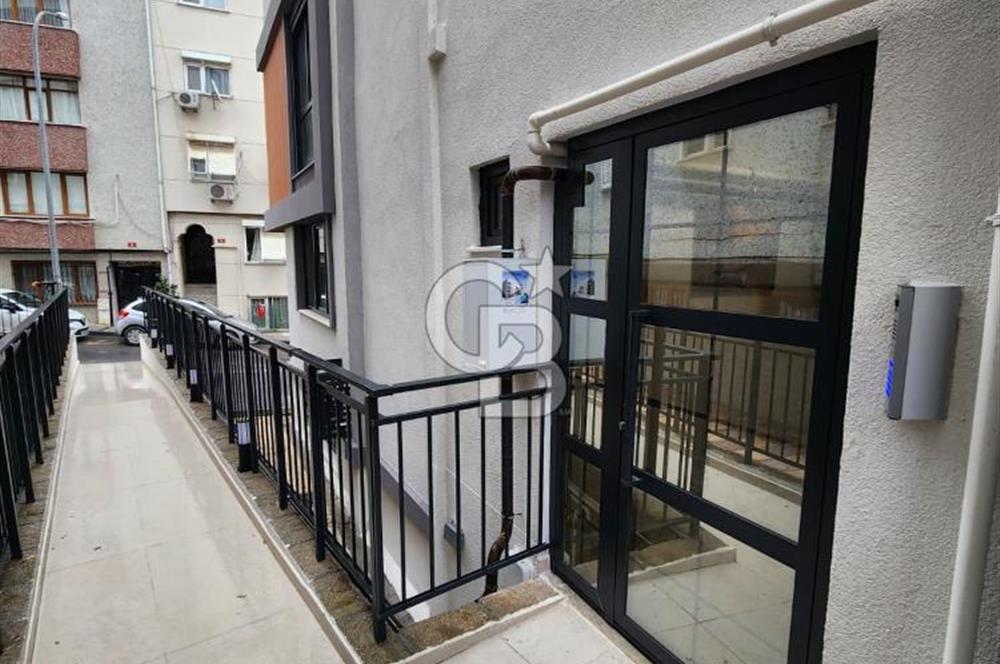 Acıbadem 'de Sıfır Binada  2+1 Ters Dubleks Kiralık Daire