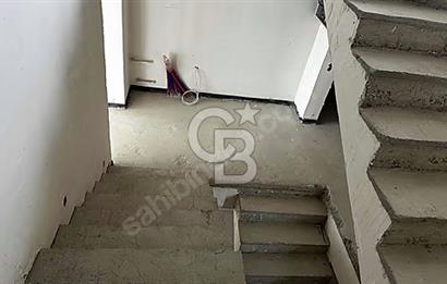 BEYTEPE VE ALACAATLI BEYLER CADDESİNDE TİCARİ KİRALIK 8+3 VİLLA