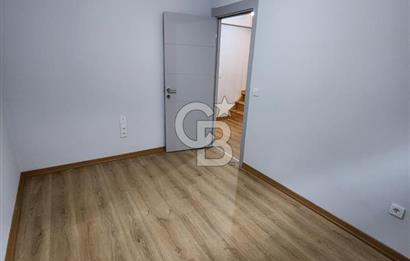 Acıbadem 'de Sıfır Binada  2+1 Ters Dubleks Kiralık Daire