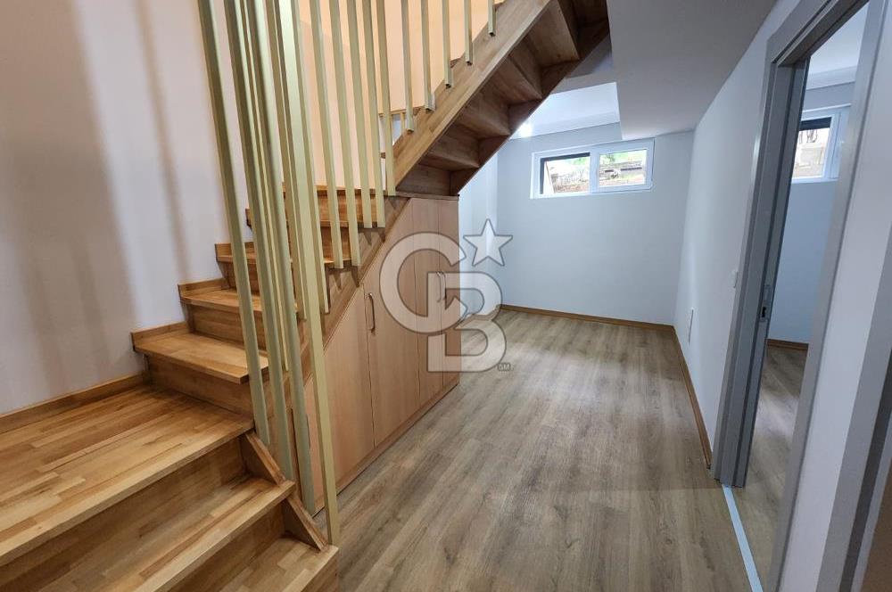 Acıbadem 'de Sıfır Binada  2+1 Ters Dubleks Kiralık Daire
