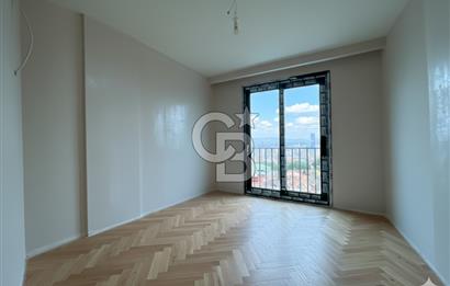 Ala Çamlıca'da Doğa Manzaralı, 4+1, Kapanmaz Cepheli Lüks Daire