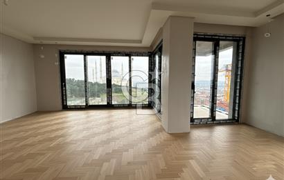 Ala Çamlıca'da Doğa Manzaralı, 4+1, Kapanmaz Cepheli Lüks Daire