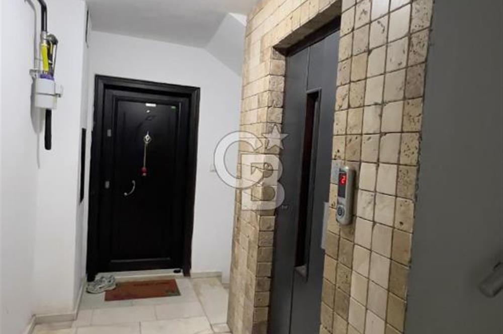 Kuşadası Ege Mahallesi 3+1 Havuzlu Site İçi Kat Mülkiyetli Satılık Daire