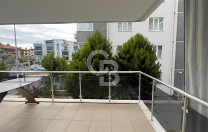 Kuşadası Ege Mahallesi 3+1 Havuzlu Site İçi Kat Mülkiyetli Satılık Daire