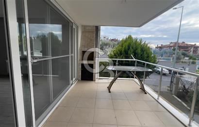 Kuşadası Ege Mahallesi 3+1 Havuzlu Site İçi Kat Mülkiyetli Satılık Daire