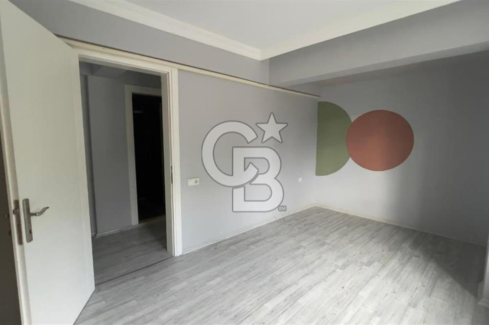Kuşadası Ege Mahallesi 3+1 Havuzlu Site İçi Kat Mülkiyetli Satılık Daire