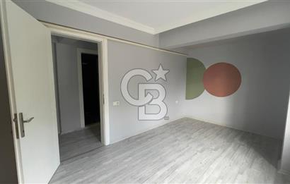 Kuşadası Ege Mahallesi 3+1 Havuzlu Site İçi Kat Mülkiyetli Satılık Daire