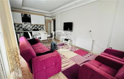 Yenifoça'da Havuzlu Site İçerisinde Kiralık 2+1 Eşyalı Daire