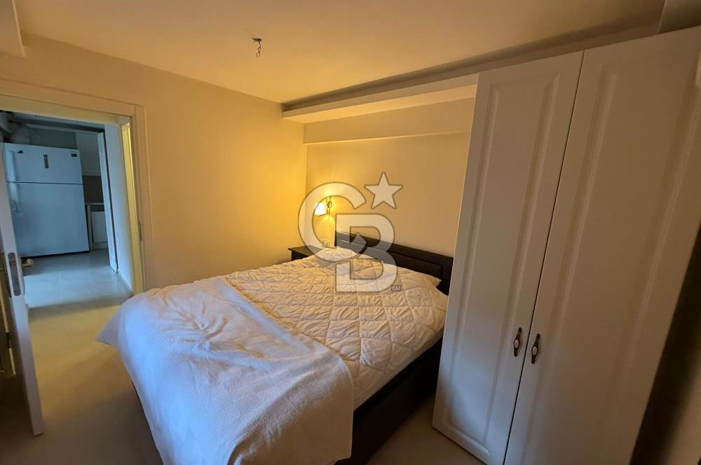 Foça İsmetpaşa Mah. Eşyalı Kiralık 1+1 Bahçe Katı Daire