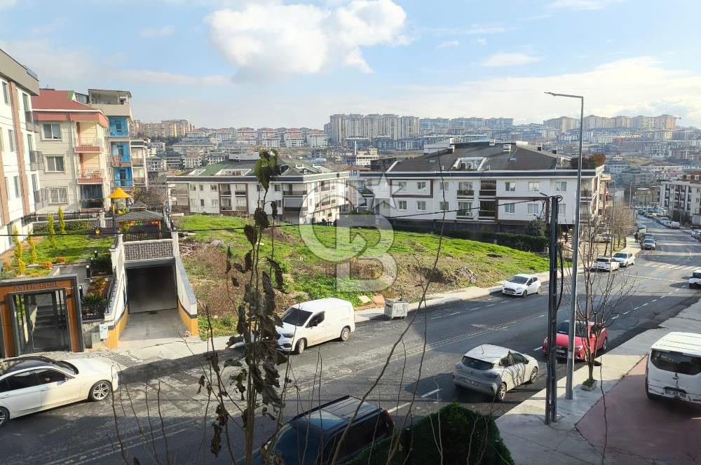 BEYLİKDÜZÜ KAVAKLI MAHALLESİ 2+1 SATILIK DAİRE