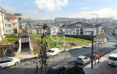 BEYLİKDÜZÜ KAVAKLI MAHALLESİ 2+1 SATILIK DAİRE