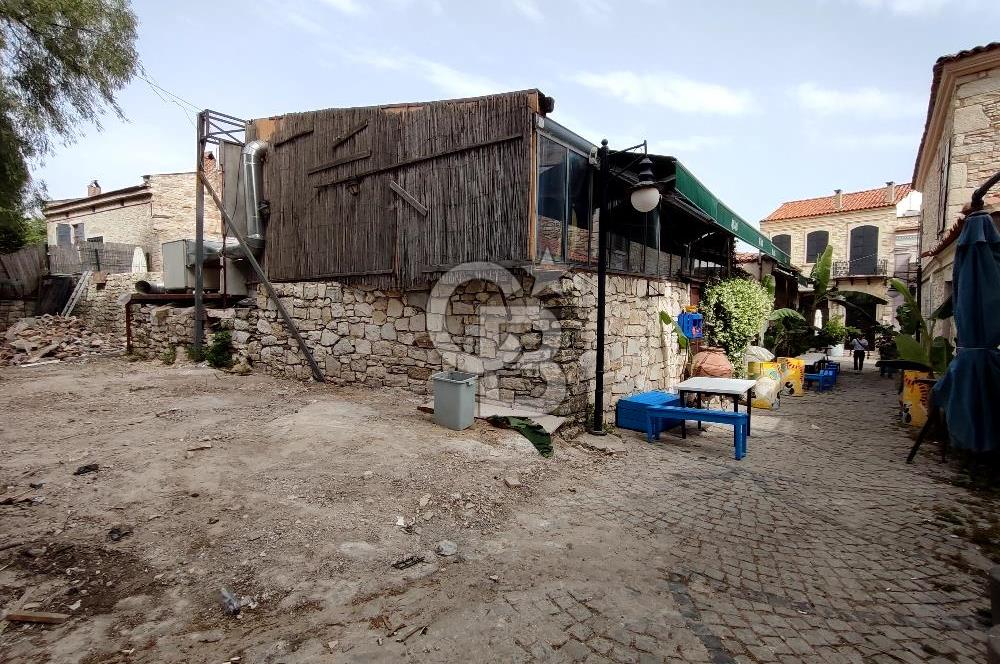 URLA SANAT SOKAĞINDA SATILIK ARSA FIRSATINI KAÇIRMAYIN