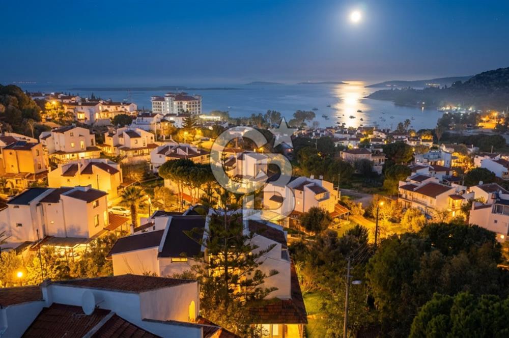 Çeşme Ildır Komple Deniz Manzaralı Satılık 4+1 Villa