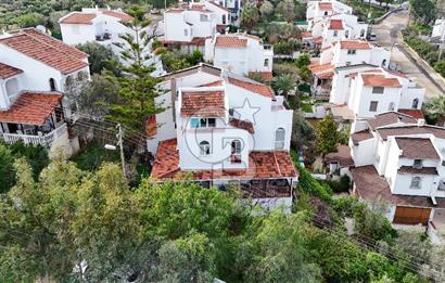 Çeşme Ildır Komple Deniz Manzaralı Satılık 4+1 Villa