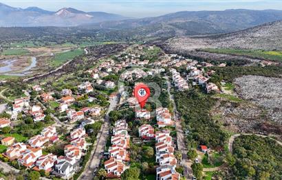 Çeşme Ildır Komple Deniz Manzaralı Satılık 4+1 Villa