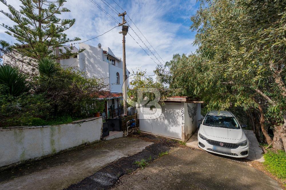 Çeşme Ildır Komple Deniz Manzaralı Satılık 4+1 Villa