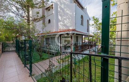 Çeşme Ildır Komple Deniz Manzaralı Satılık 4+1 Villa
