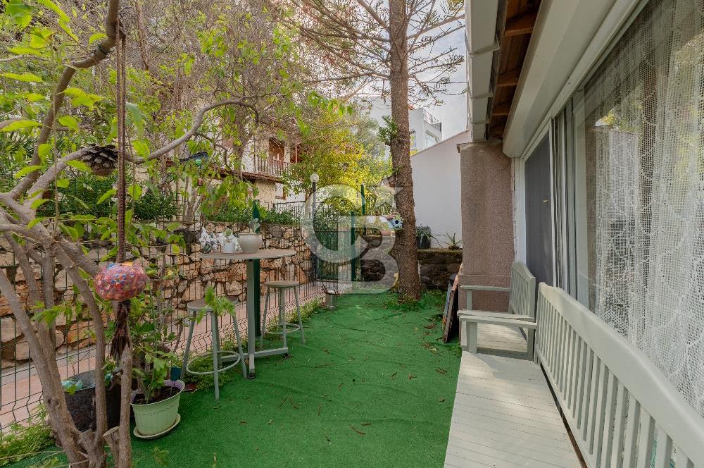 Çeşme Ildır Komple Deniz Manzaralı Satılık 4+1 Villa